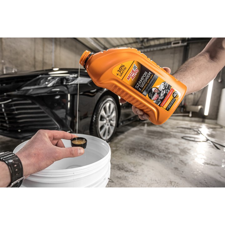 MOJE AUTO SZAMPON Z WOSKIEM 1L + 30% GRATIS / MOJE AUTO