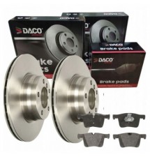 TARCZE + KLOCKI PRZÓD BMW 1...