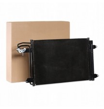 CHŁODNICA KLIMATYZACJI SKRAPLACZ AUDI A3 8P VW...