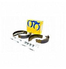 SZCZĘKI HAMULCOWE + ZESTAW MONT. FORD FOCUS II MK2