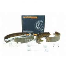 SZCZĘKI HAMULCOWE + ZESTAW MONT. FORD FOCUS II MK2